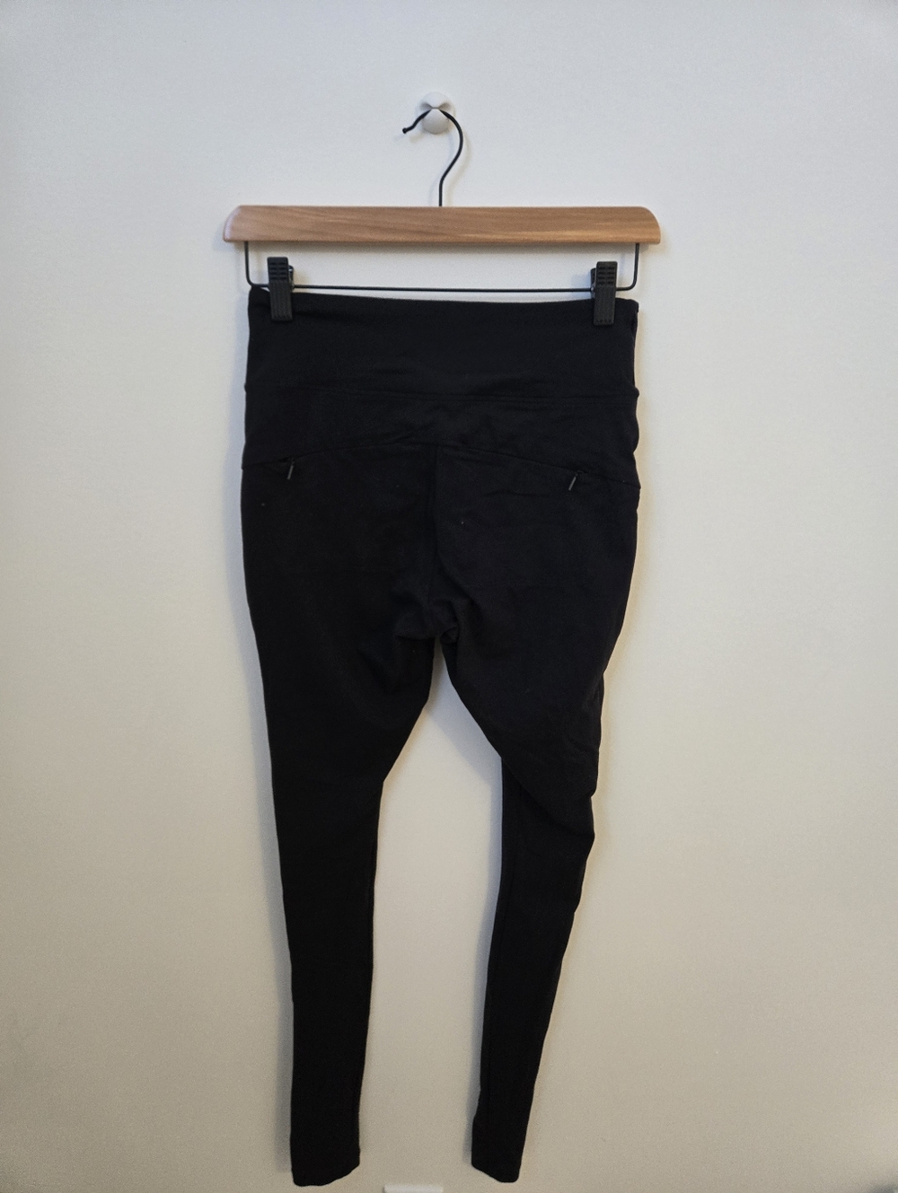 Athleta Black Velvet Panel Leggings High Rise Zip Pocket XS Yoga Luxe - Picture 4 of 8